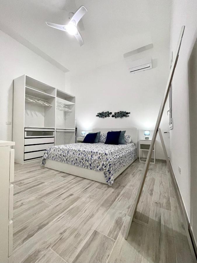 Sapirimari, Casa A Pochi Passi Dalla Spiaggia Palermo Exterior photo